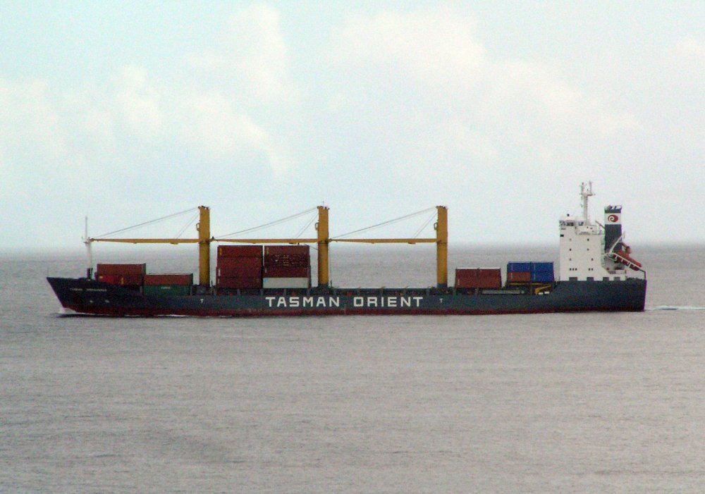 Tasman Adventurer