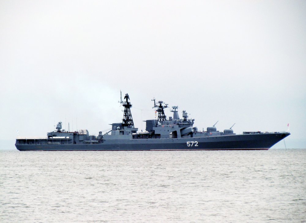 Admiral Vinogradov DDG-572