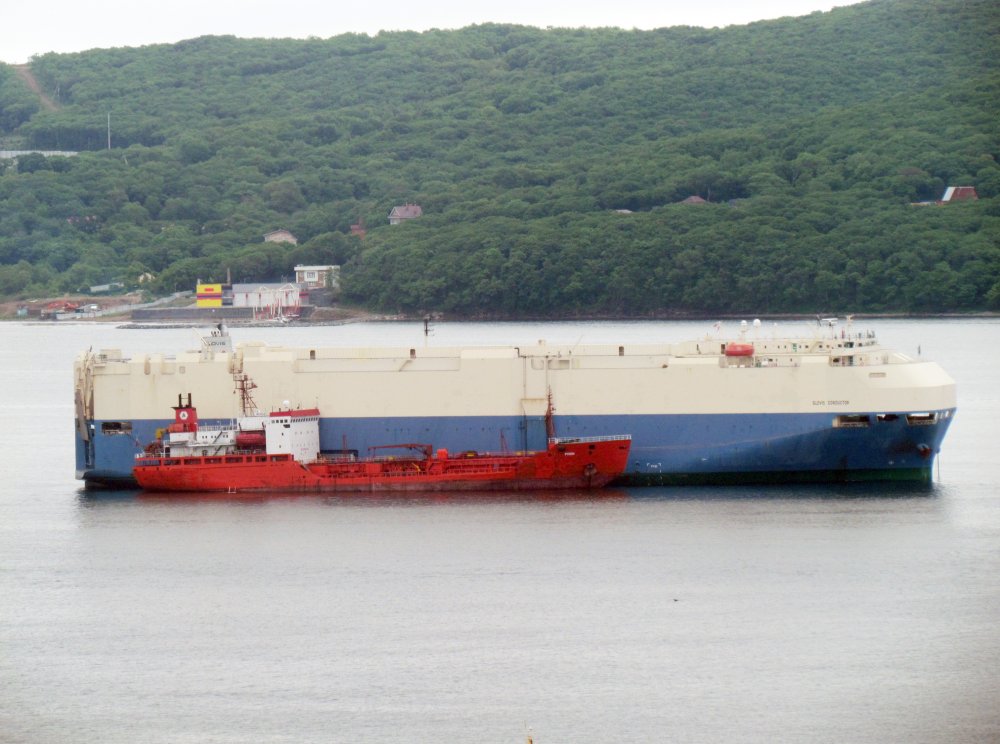 Glovis Conductor