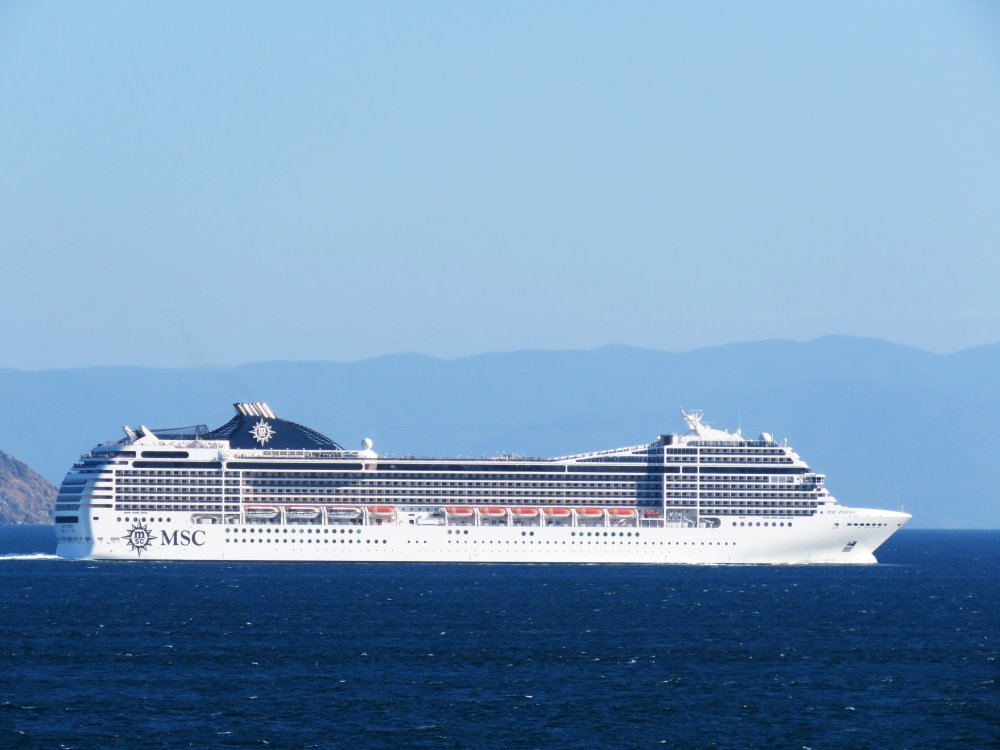 MSC Poesia