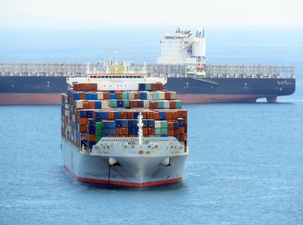 OOCL Genoa