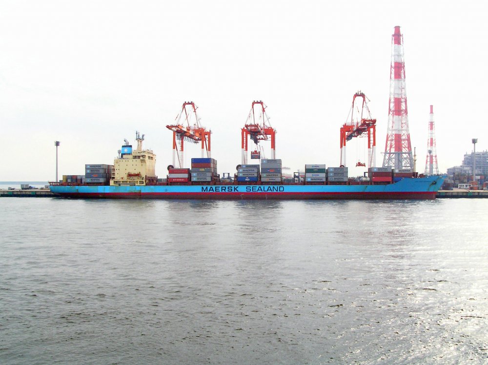 Sea-Land Defender